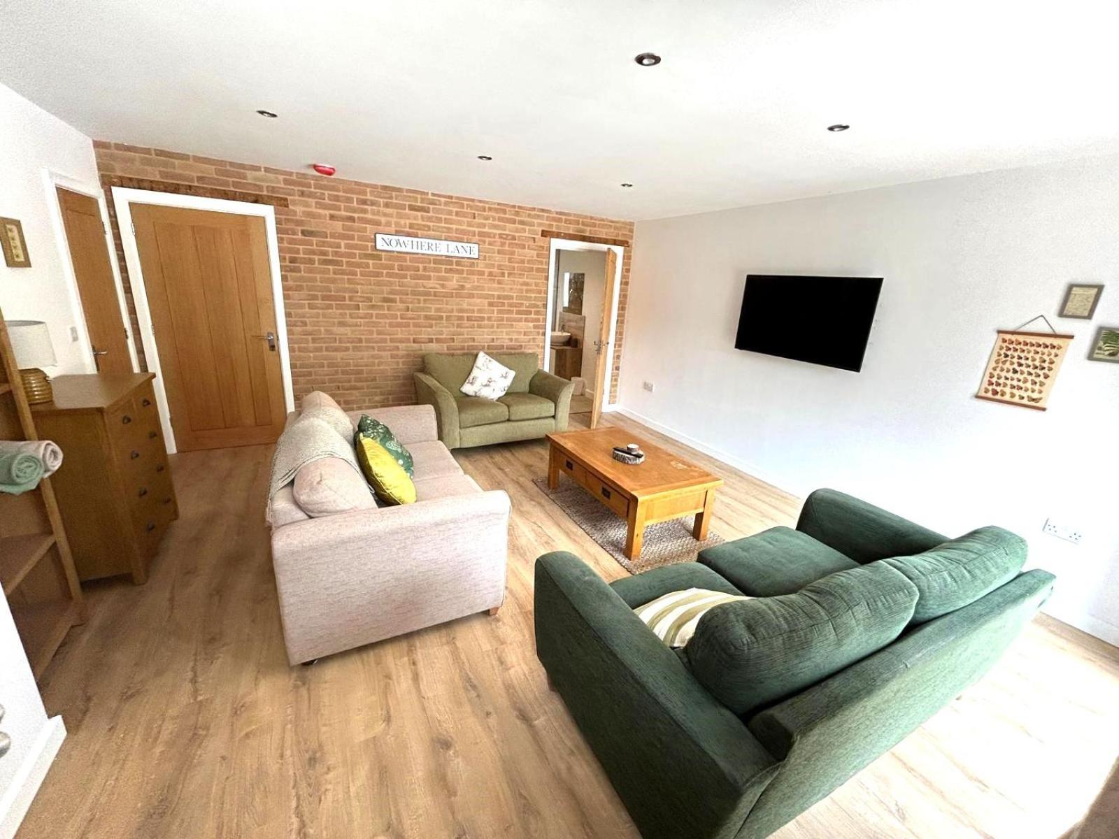 4 - Squirrels Nest, A Slice Of Norfolk'S Countryside Villa Norwich Bagian luar foto